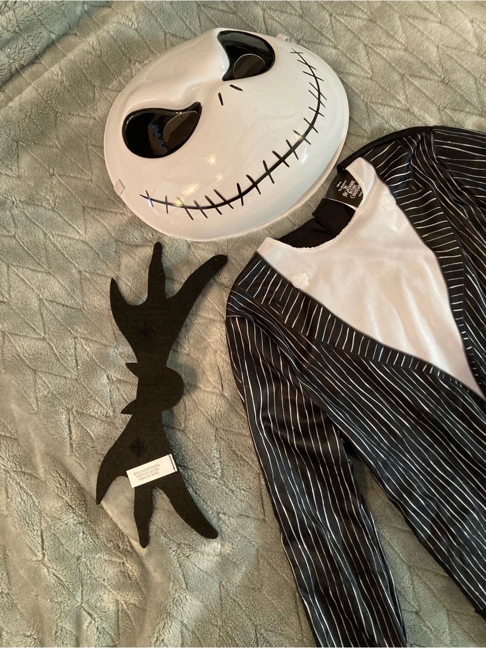 Jack Skellington youth costume Small 4-6 - Picture 3 of 8